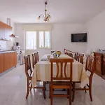 Marinezzi Apartment Mesagne